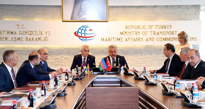 Azerbaijan, Turkey discuss implementation of Baku-Tbilisi-Kars railway project 